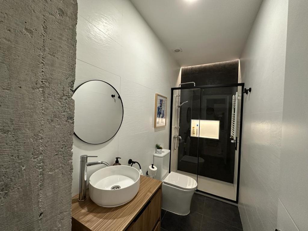 Alhondiga City Center By Sleep In Bilbao Buitenkant foto